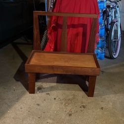 Mid-Century Modern Entryway/bedroom Bench.