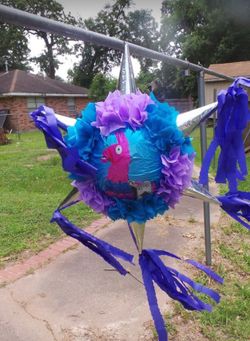 Fortnite piñata