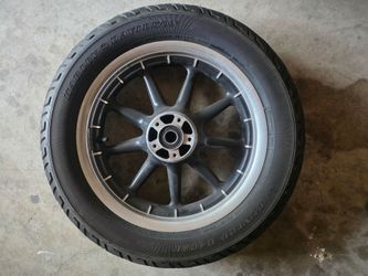 2007 Harley Davidson Road King stock front wheel