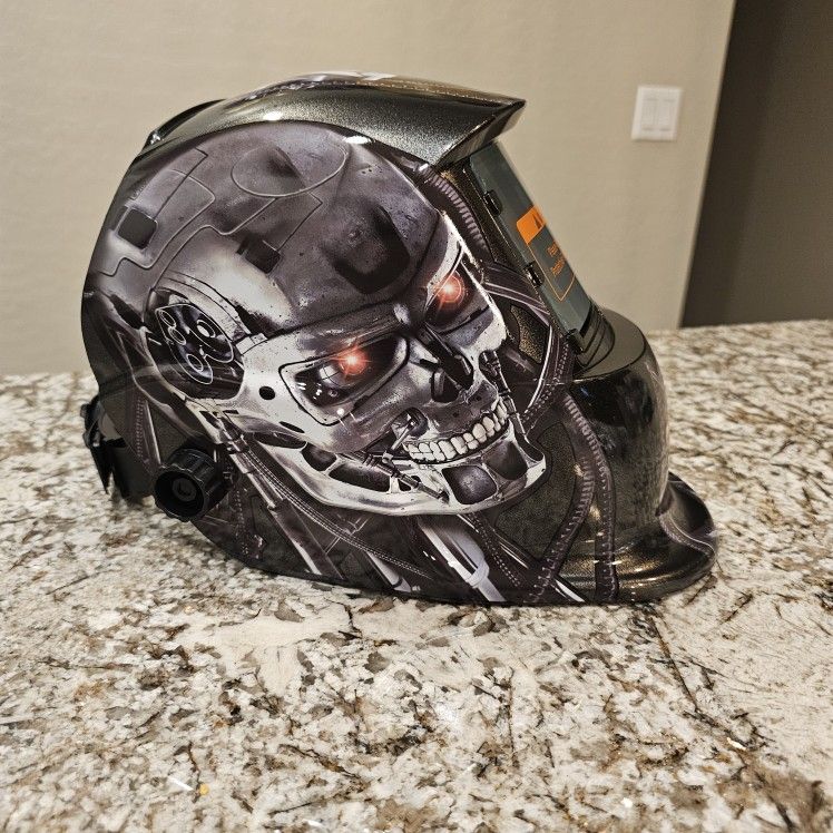 Welding Helmets 