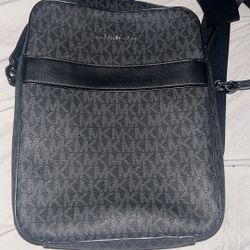 michael kors fanny pack