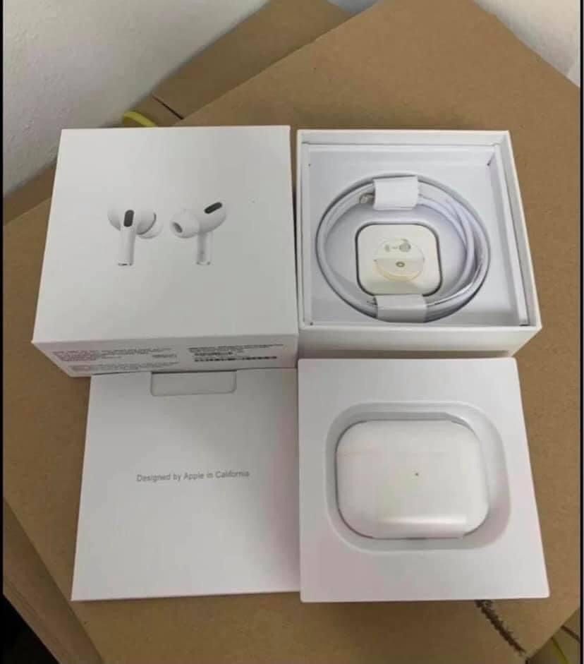 Apple AirPods Pro NEW 