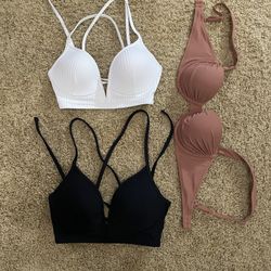 Women’s Bikini Tops 34B New Without Tag