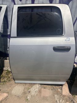 2009-2018 DODGE RAM REAR DOOR