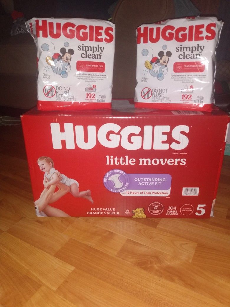 Brand New Case Of Huggies Little Movers Size 5 Comes With Huggies Wipes!