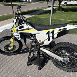 2018 Husqvarna FC450 Rockstar Edition 47 Hours