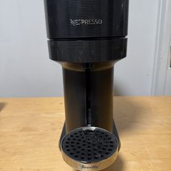 Nespresso Vertuo Next Premium By Breville