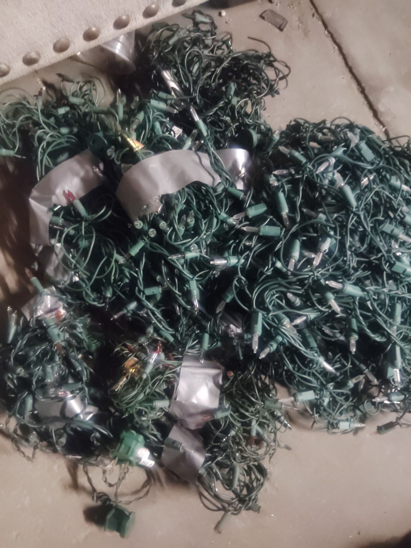 Christmas lights 10 bundles $5$ each $30 all