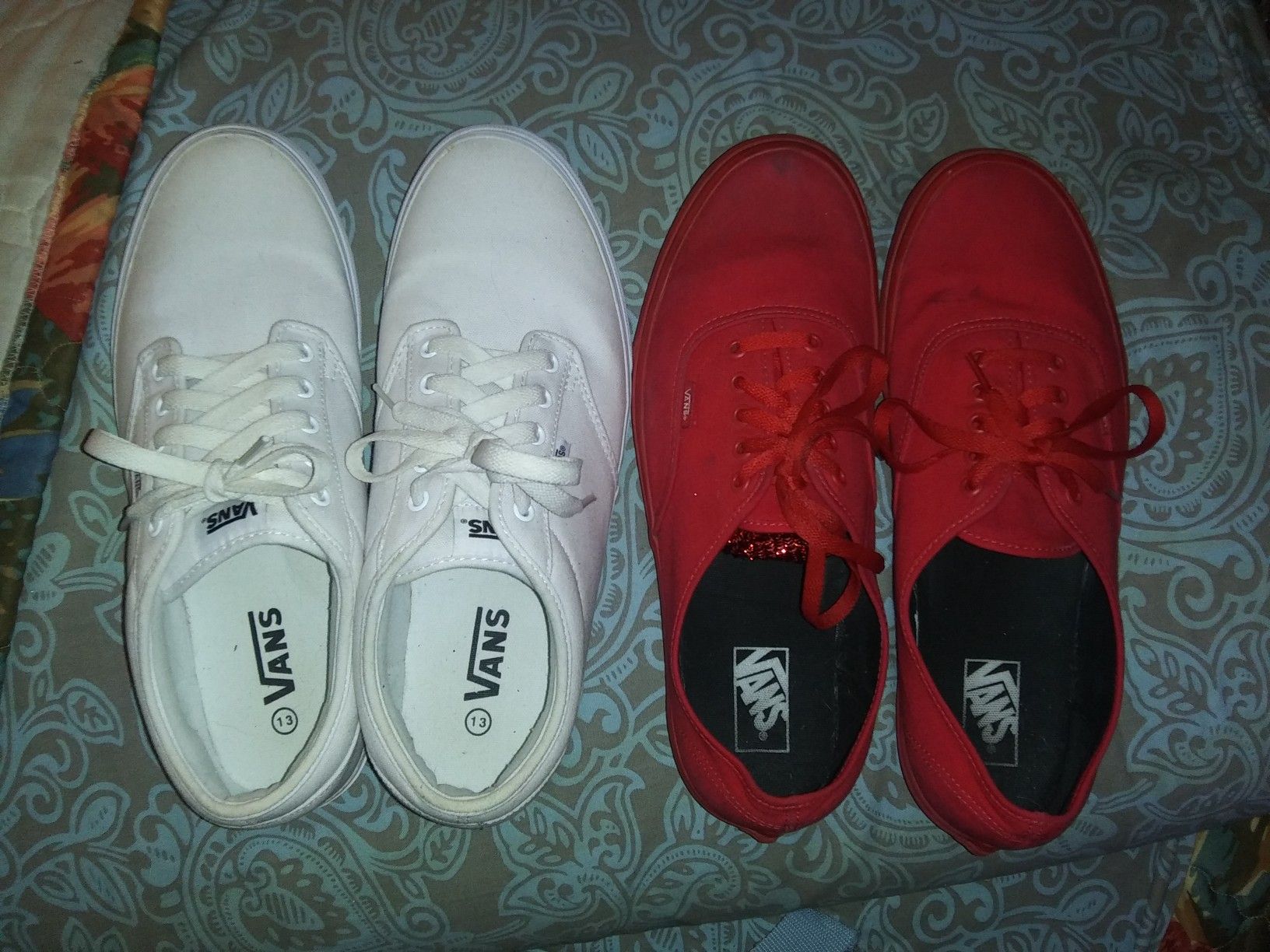 2 pairs of vans men's red a kind white size 13