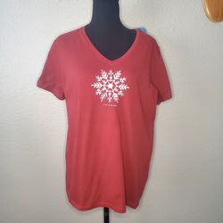 Life Is Good Classic Fit Tee Shirt Women’s XL Red Be You Tiful Snowflake Print  