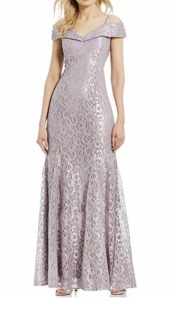 Formal Dresses Size 14 P Mauve / Light Lavender Off Shoulder Dress Mother of the Bride Prom