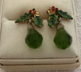 Vintage Christmas Earrings (2) Pairs