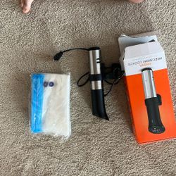 Anova Precision Cooker (Sous Vide) – Gently Used + Bags Included