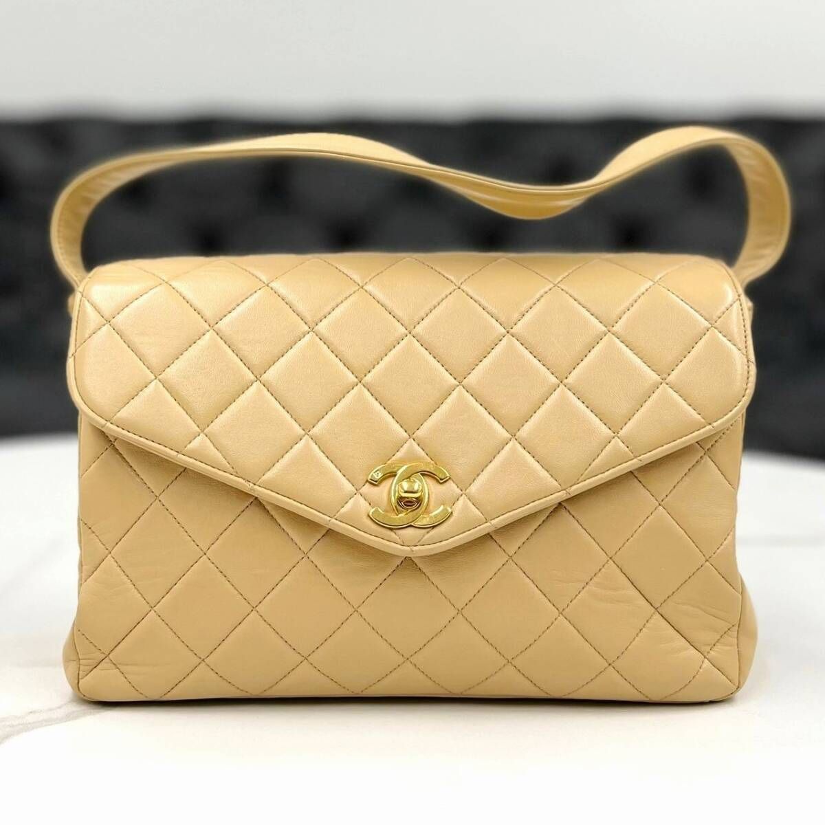 Chanel lambskin matelasse beige No. 4 Bag
