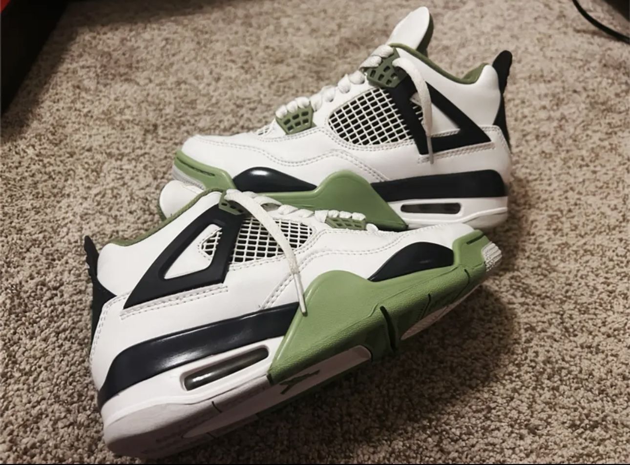 Air Jordan Retro 4