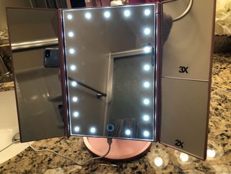Light up mirror