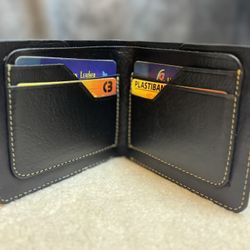 Men’s Black Genuine Leather Bifold Wallet Multiple Card Slots Slim Classic 