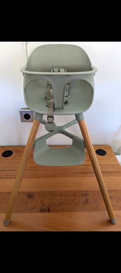 Lalo High Chair, Converts to Chair