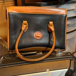 Dooney & Bourke 