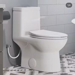 #6 Toilet in White Seat Included