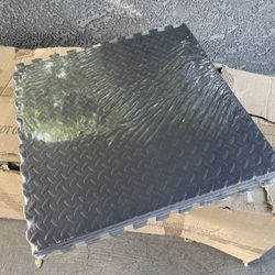 1 Pack Gym Mat Flooring Tiles Pack Of 6 Squares