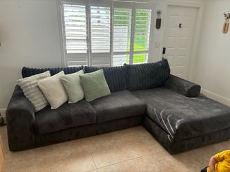 Living room sofa set