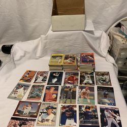 Vintage Baseball Cards. 300 Pcs