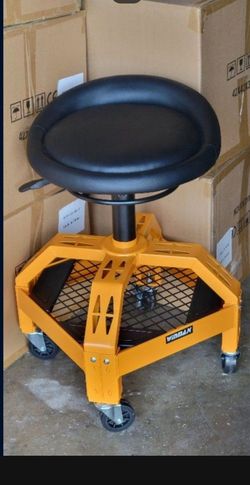 Mechanic chair