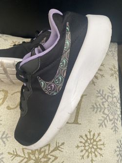 Nike Shoes Girls Size 7y