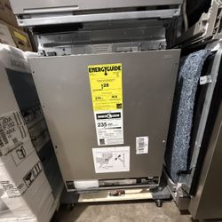 Asko 24 Inch Panel Ready Dishwasher New !