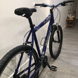 Specialized Mountain Bike Trails Leisure Fun Tuned Ready/Ride 