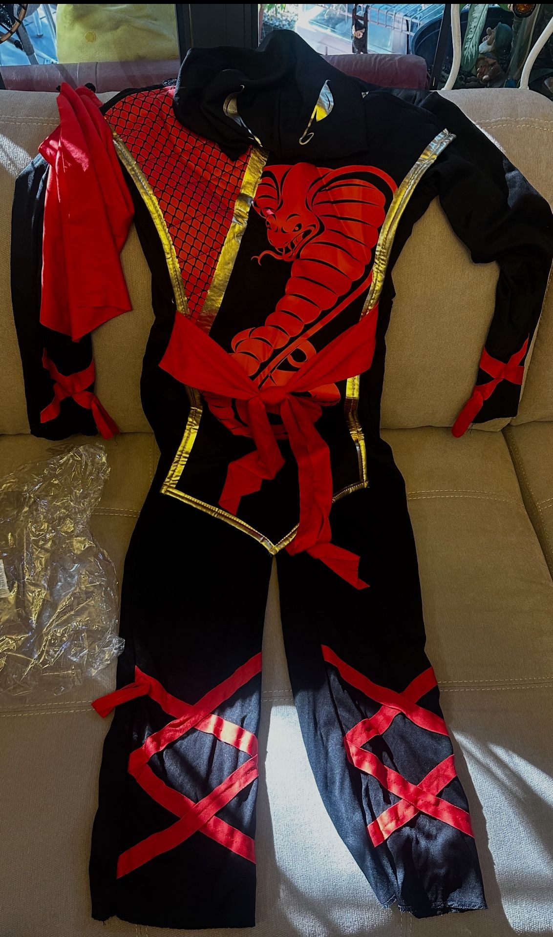 Ninja costume for a 12-year-old  (medium)