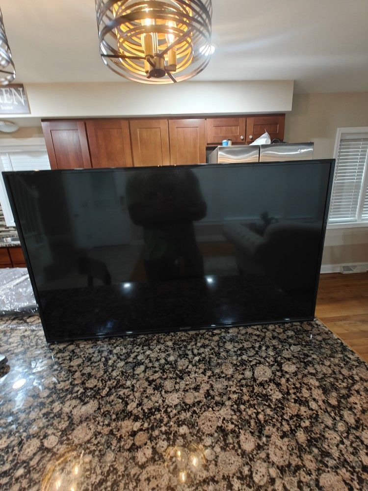 Sharp, Samsung, Insignia, Pioneer, LG, Visio, 