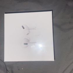 AirPod Pros (Dm To Negotiate Price)