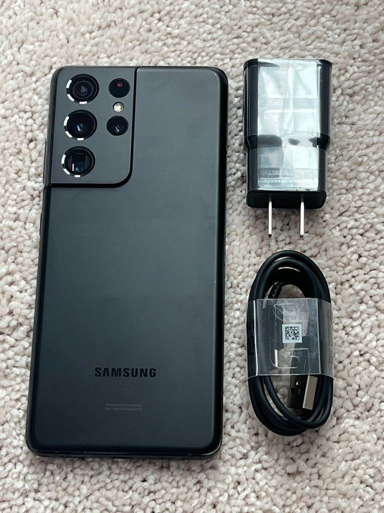 Samsung Galaxy S21 Ultra , Factory Unlocked, Excellent Condition Like New