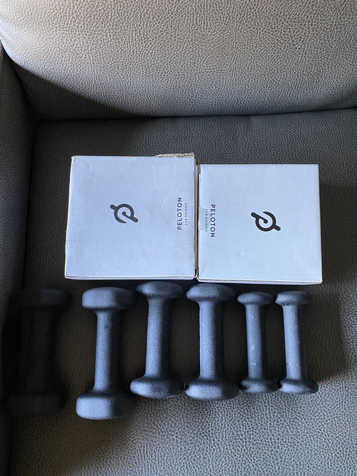 PELOTON- dumbbells set of 1,2 & 3 lbs