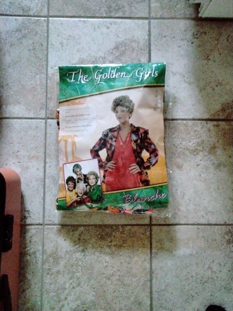 Blanche (Halloween Costume)