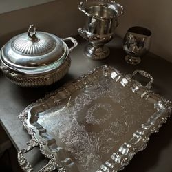 4 Silver-Plated Serving Pieces