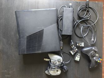 Xbox 360 with 12 Games