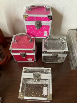 Caboodles small cases