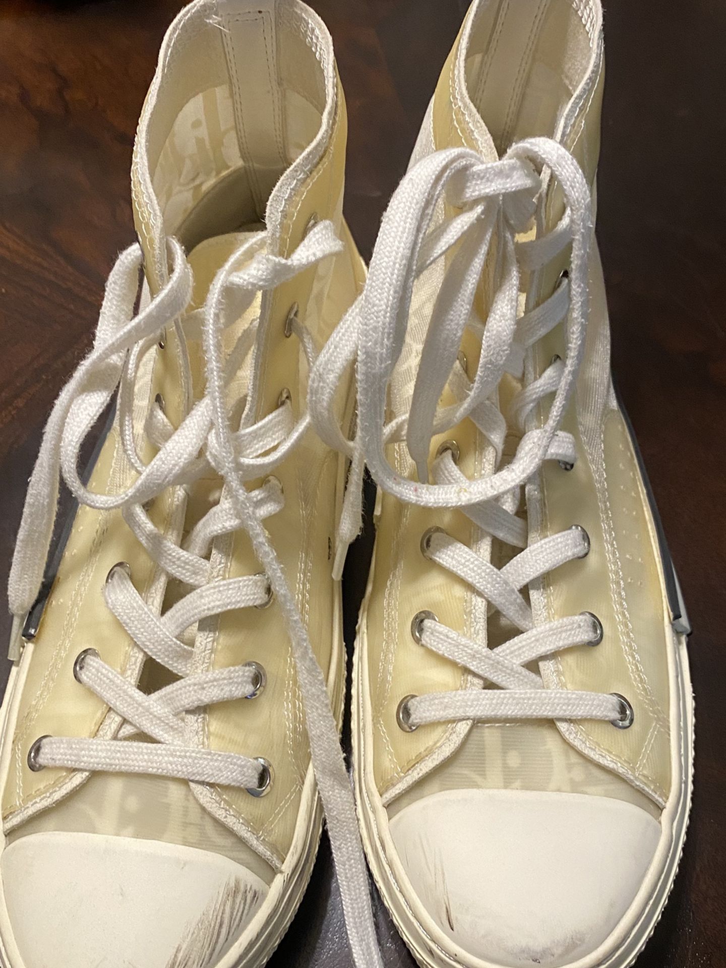 Dior Converse