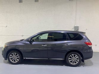 2014 Nissan Pathfinder SV