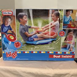 Little Tikes Dual Twister – Sprinkler Spin Ride – New in Box