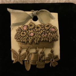 Vintage Gold Tone Basket With Dangle Charms Brooch 