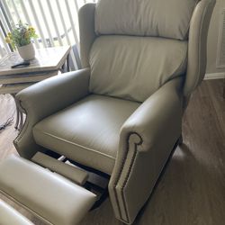 Motioncraft By Sherrill Reclining Chair Brand New