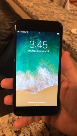 iPhone 7 Plus 128GB Black Unlocked