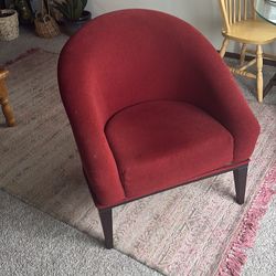 Well Built Super Comfy Red Sitting Chair