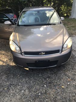 06 Chevy impala 132k miles $2700