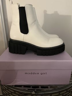 Madden Girl Boots