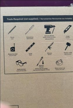FREE DELIVERY 🚚 ANYWHERE 450$EACH(OBO)New Home Decorators Collection Delaney 48 inch Hinge Shower